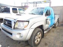 2007 Toyota Tacoma SR5 Silver Extended Cab 4.0L AT 2WD #Z22104